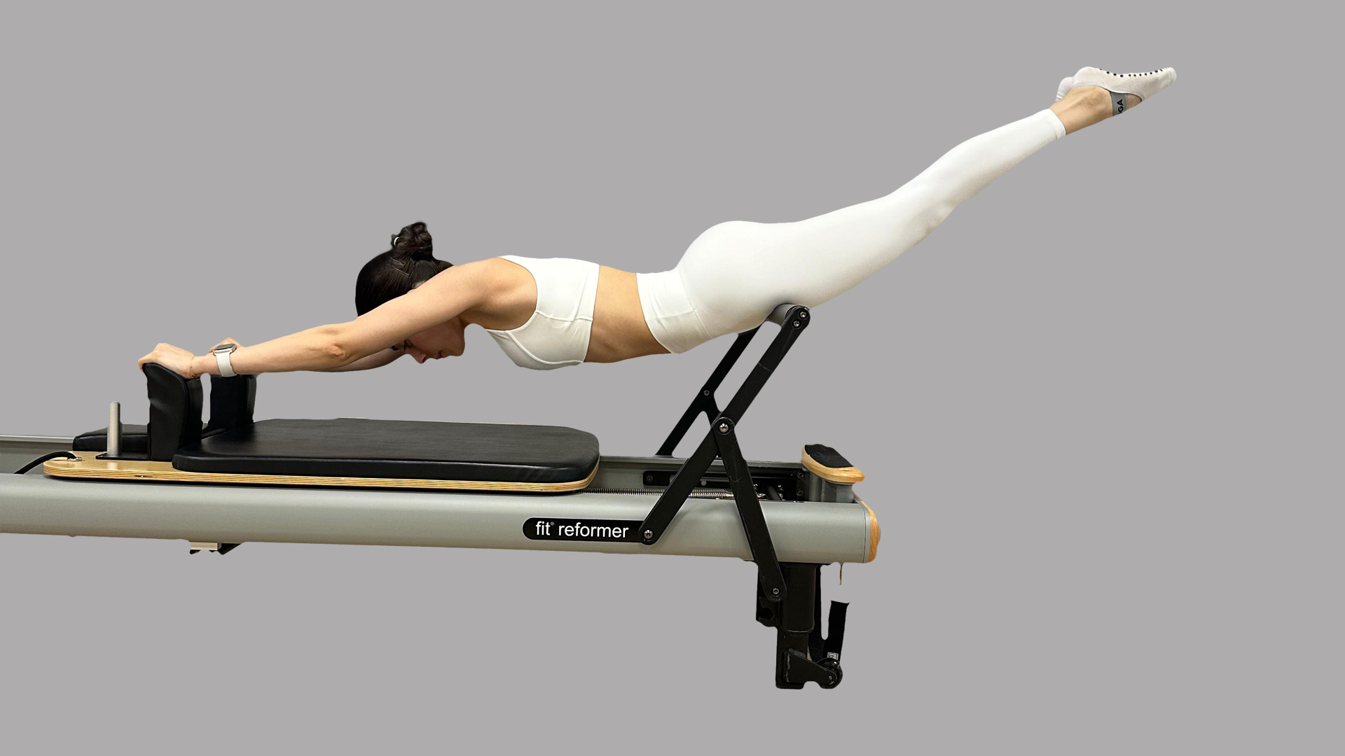 Reformer Pilates Core & Postures <span class='small'>(Reformer Pilates Machine Needed)</span>